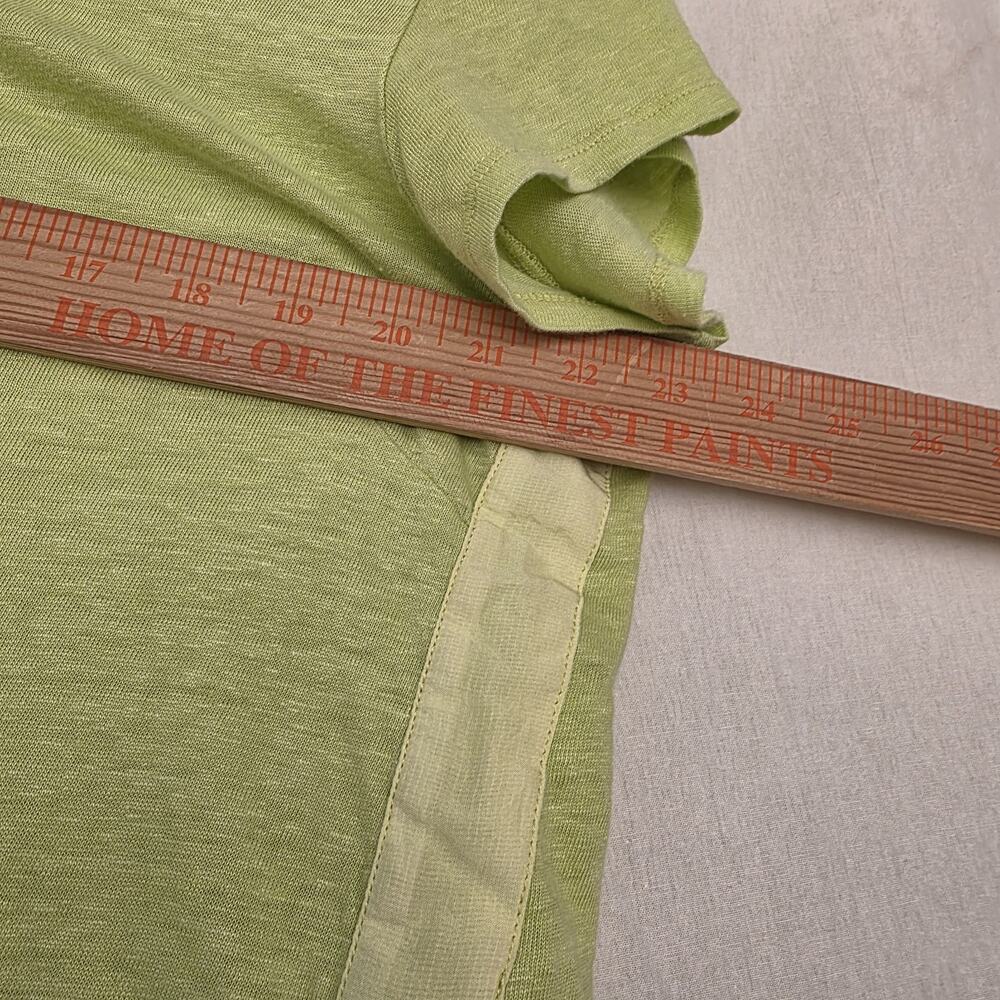 Light Green V-Neck Short Sleeve Blouse - Picture 6 of 8